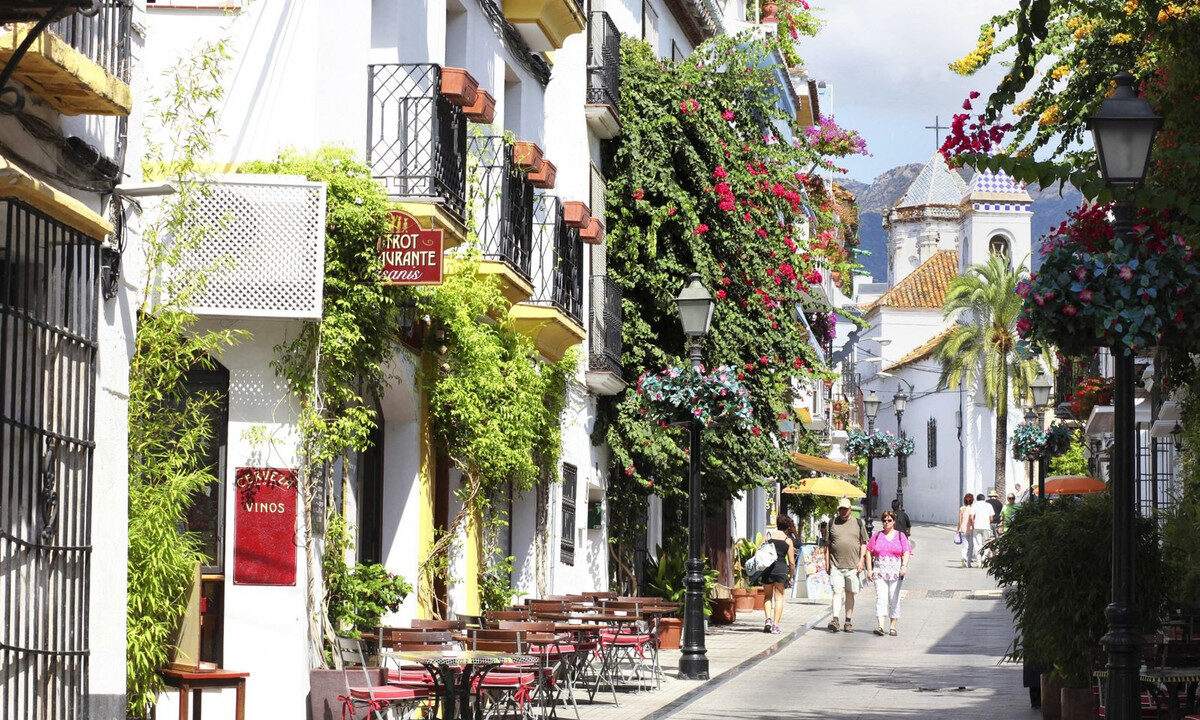 Townhouse for sale in Málaga Marbella Costa del Sol Spain - Jacques Olivier Marbella