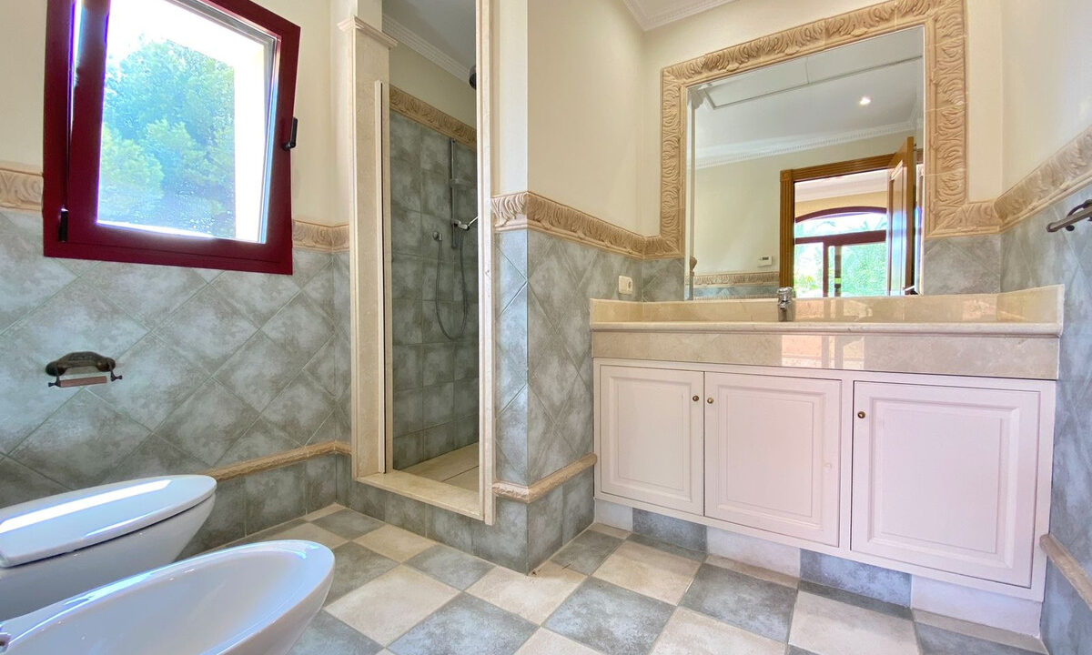 Detached Villa for sale in Málaga Sierra Blanca Costa del Sol Spain - Jacques Olivier Marbella