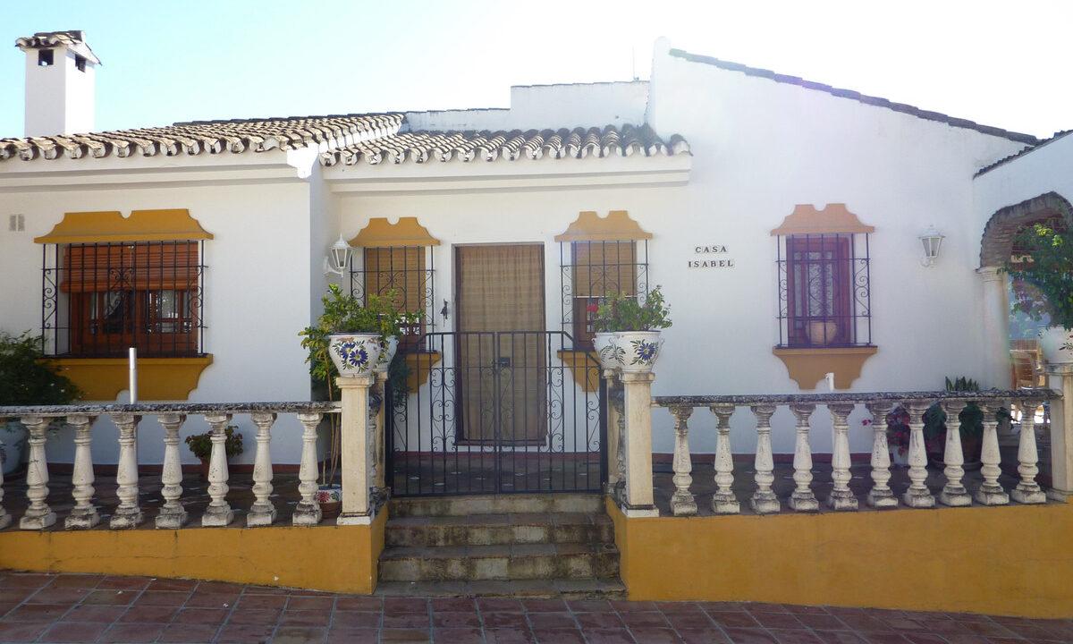 Detached Villa for sale in Málaga Benahavís Costa del Sol Spain - Jacques Olivier Marbella