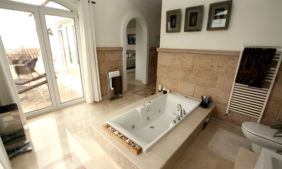 Detached Villa for sale in Málaga Mijas Costa del Sol Spain - Jacques Olivier Marbella