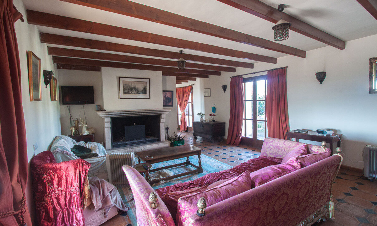 Finca - Cortijo for sale in Málaga Casares Costa del Sol Spain - Jacques Olivier Marbella