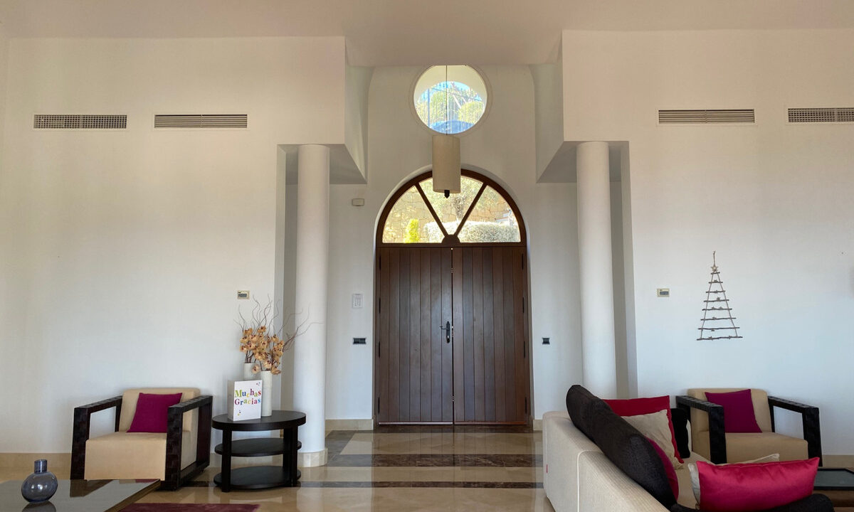 Detached Villa for sale in Málaga Altos de los Monteros Costa del Sol Spain - Jacques Olivier Marbella