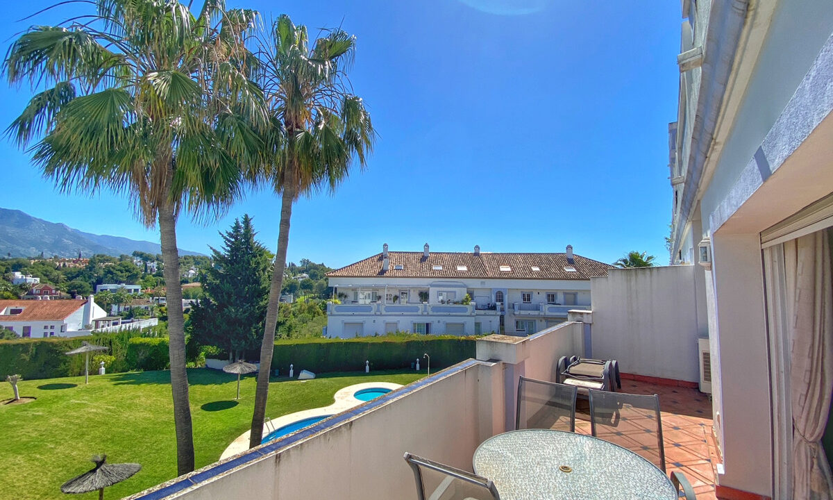 Ground Floor Apartment for sale in Málaga Nueva Andalucía Costa del Sol Spain - Jacques Olivier Marbella