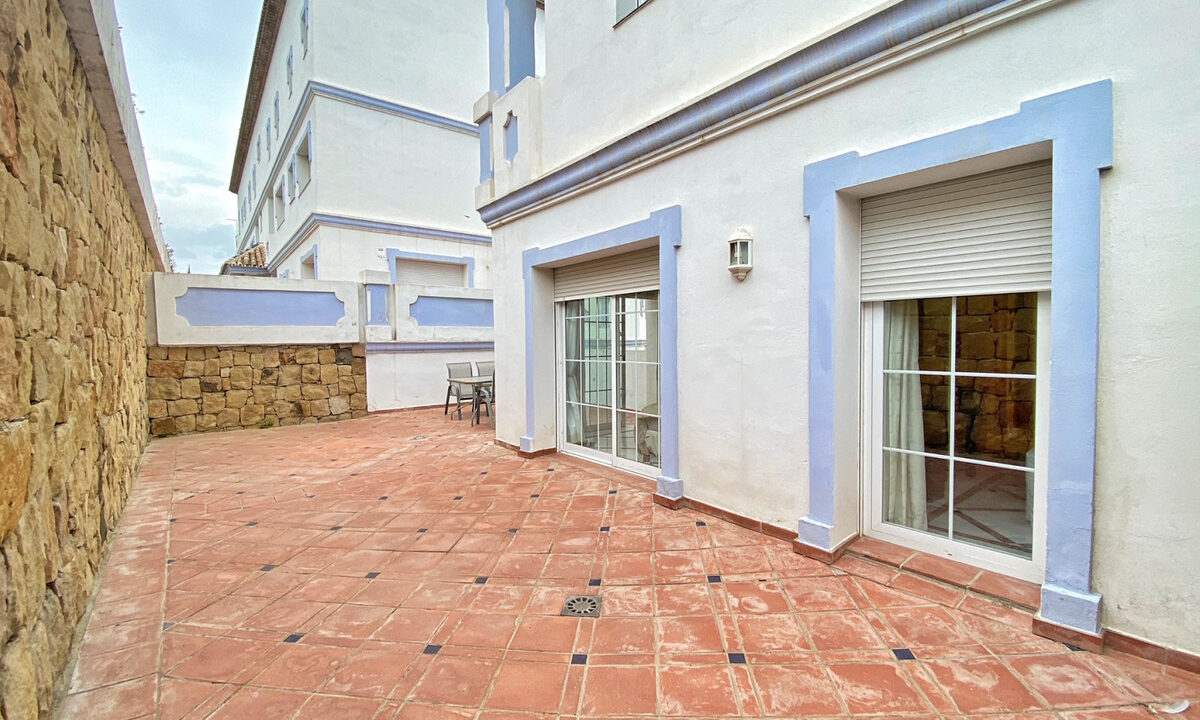 Ground Floor Apartment for sale in Málaga Nueva Andalucía Costa del Sol Spain - Jacques Olivier Marbella