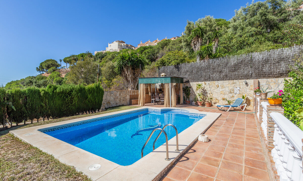Detached Villa for sale in Málaga Elviria Costa del Sol Spain - Jacques Olivier Marbella