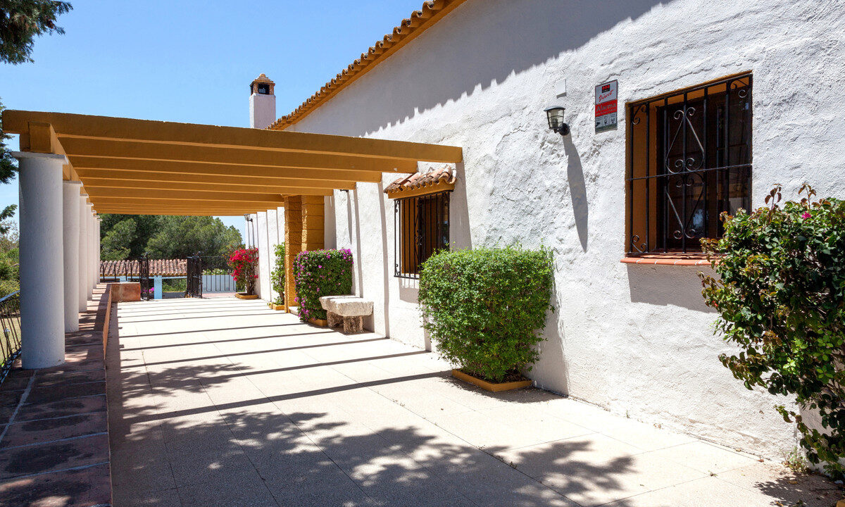 Detached Villa for sale in Málaga Mijas Costa del Sol Spain - Jacques Olivier Marbella