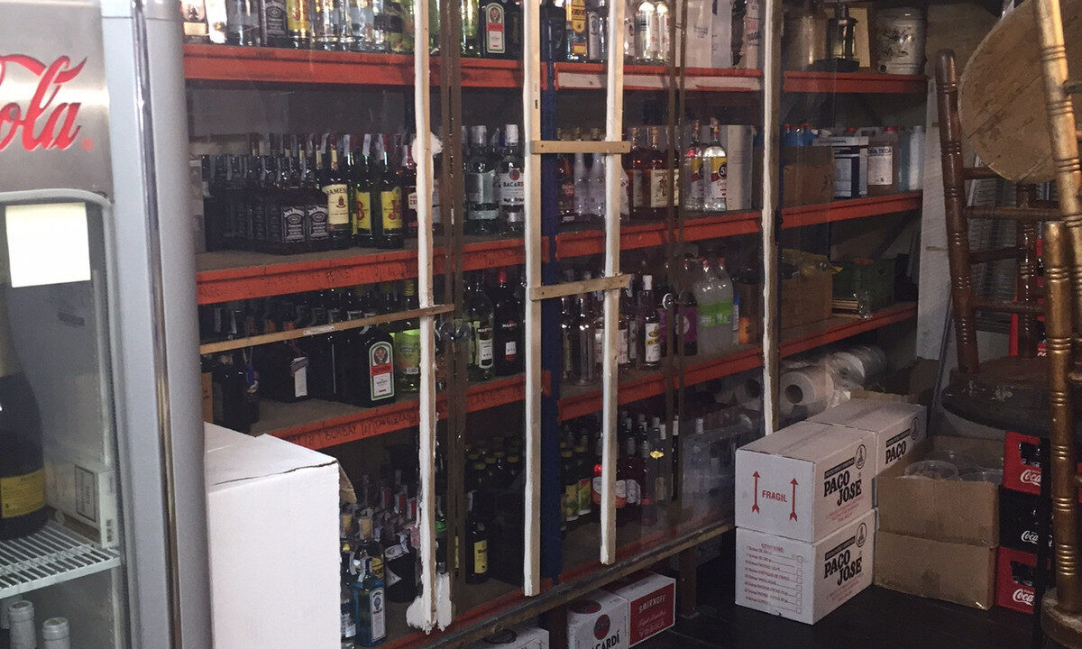 Bar for sale in Málaga Puerto Banús Costa del Sol Spain - Jacques Olivier Marbella