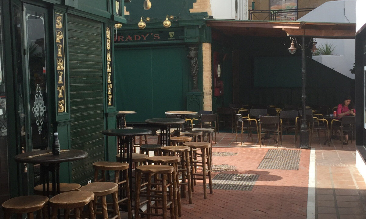 Bar for sale in Málaga Puerto Banús Costa del Sol Spain - Jacques Olivier Marbella