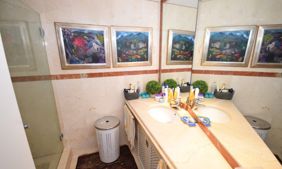 Middle Floor Apartment for sale in Málaga Costalita Costa del Sol Spain - Jacques Olivier Marbella