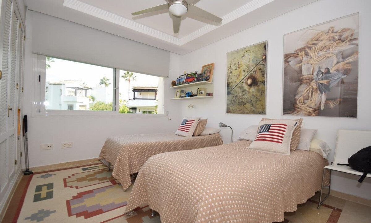 Middle Floor Apartment for sale in Málaga Costalita Costa del Sol Spain - Jacques Olivier Marbella