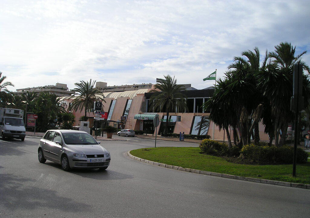 Office for sale in Málaga Puerto Banús Costa del Sol Spain - Jacques Olivier Marbella