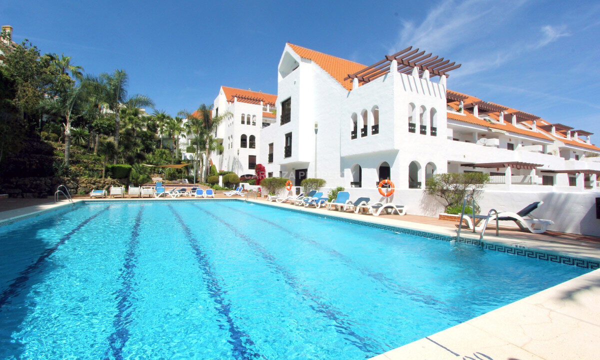 Ground Floor Apartment for sale in Málaga Nueva Andalucía Costa del Sol Spain - Jacques Olivier Marbella