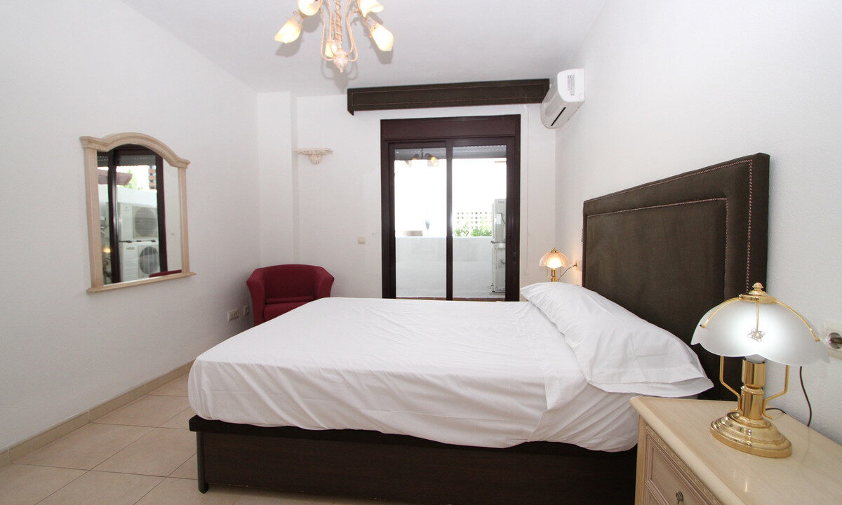 Ground Floor Apartment for sale in Málaga Nueva Andalucía Costa del Sol Spain - Jacques Olivier Marbella