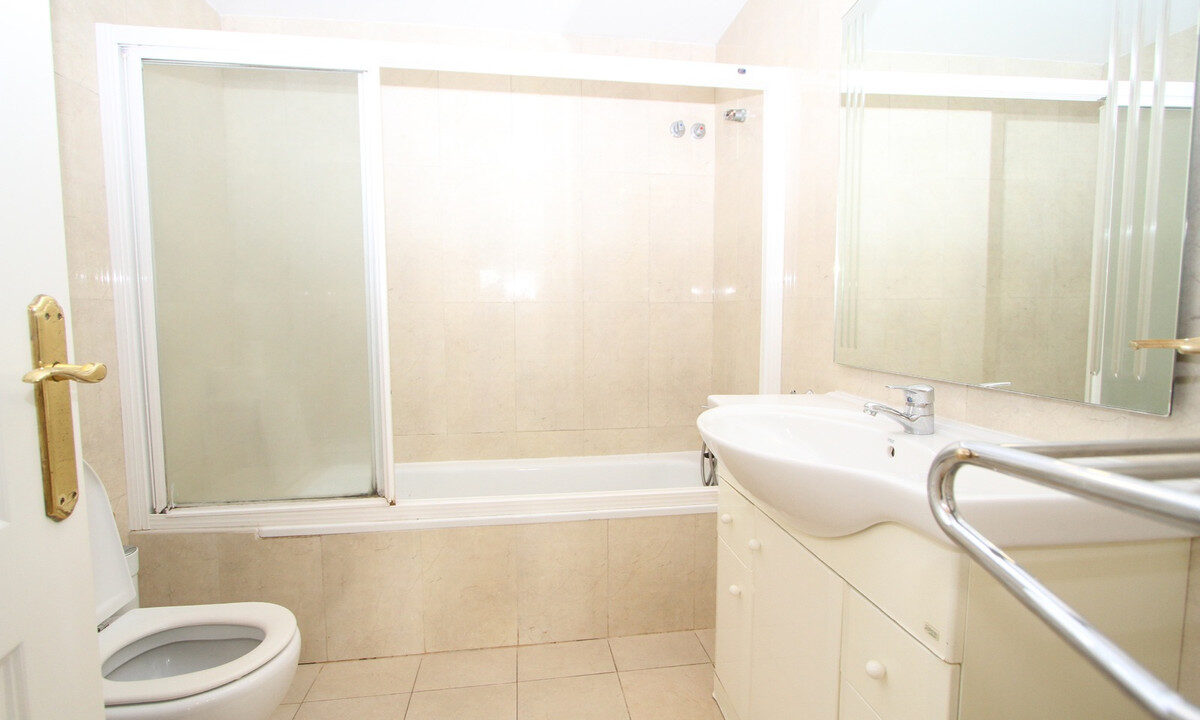 Ground Floor Apartment for sale in Málaga Nueva Andalucía Costa del Sol Spain - Jacques Olivier Marbella